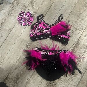 Glamour dance costume